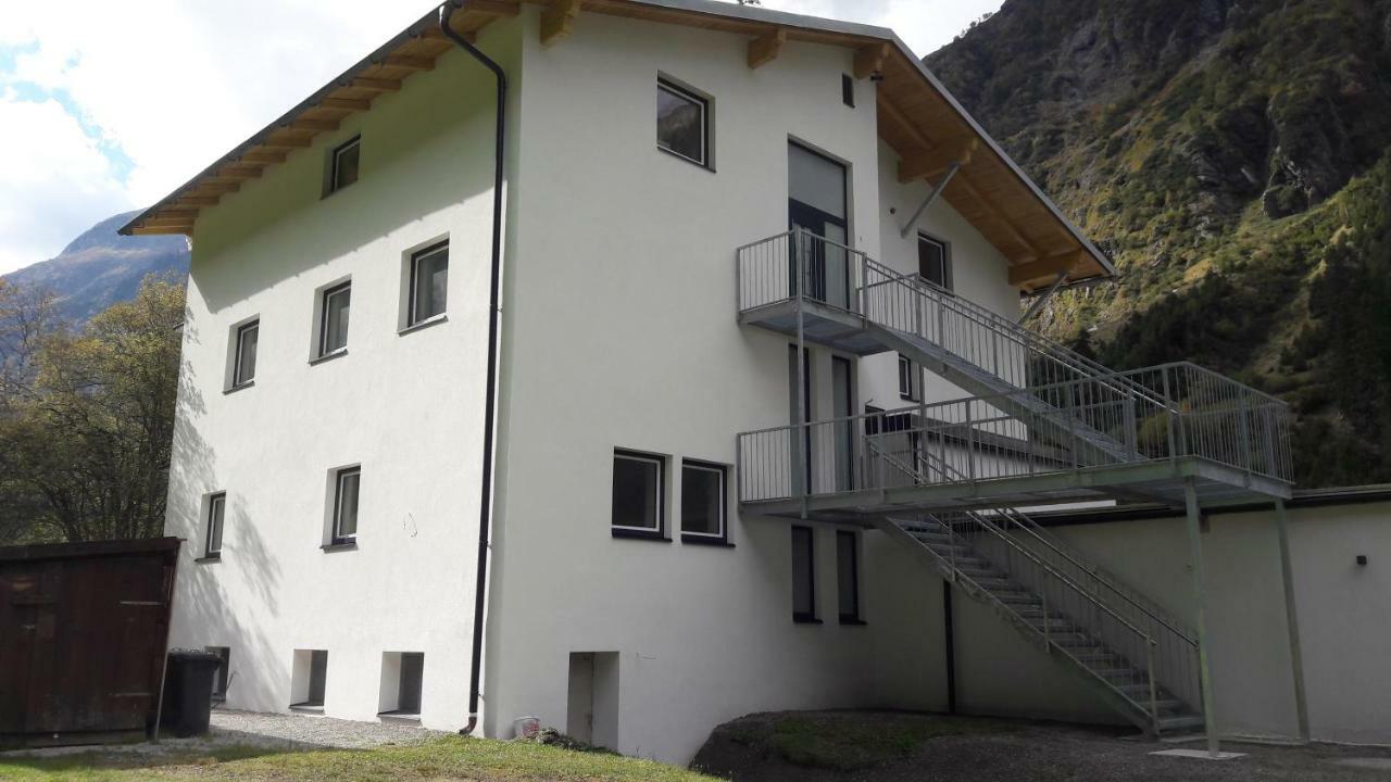 Appartements Dobler - S'Darhuam Sankt Leonhard im Pitztal Exterior foto